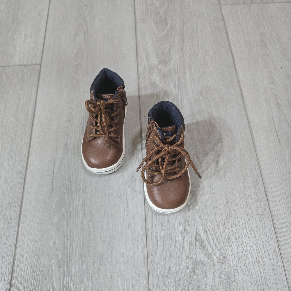 Nautica Toddler Brown High Top Sneaker Boot Size 5